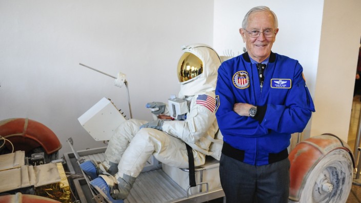 Astronaut Duke: Im Deutschen Museum spricht Charles Duke über seine Erlebnisse im All.