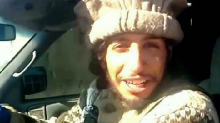Terror in Paris: Screenshot einer IS-Propagandaseite: Der belgische Dschihadist Abdelhamid Abaaoud