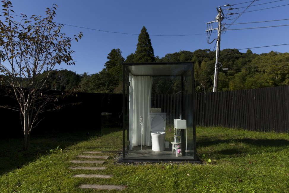 The Wider Image: Around the world in 45 toilets