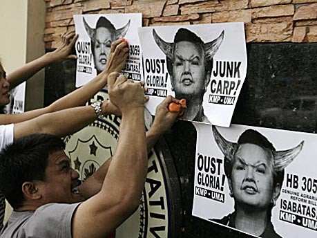 Proteste; Manila; Reuters