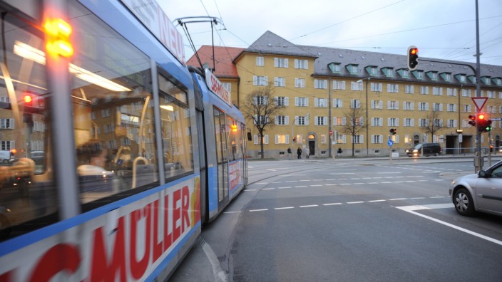 Moosach: Neuer Kurs: An dieser Stelle der Dachauer Straße wird die Tramlinie 21 während der Bauarbeiten wenden.