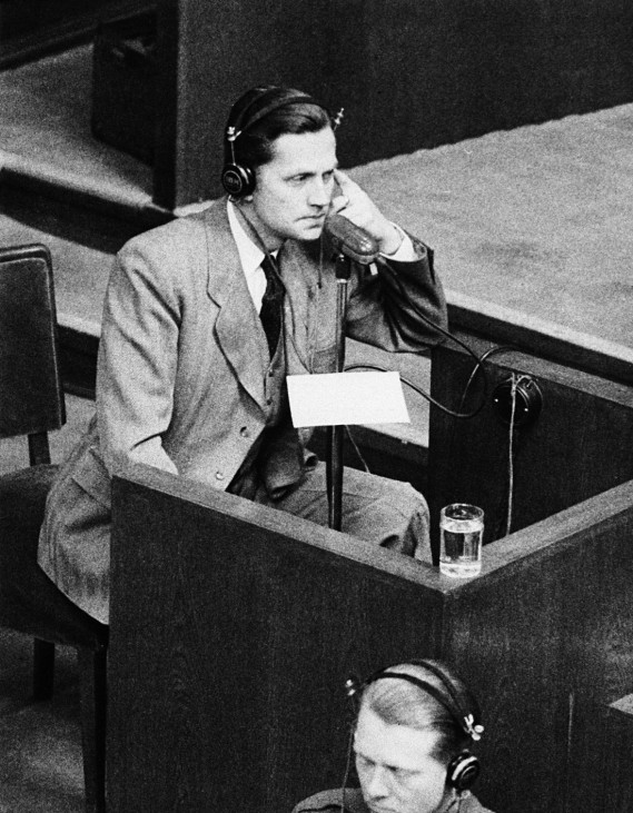 Nürnberger Kriegsverbrecher-Prozess Chef des Nachrichtendienstes der SS Walter Schellenberg