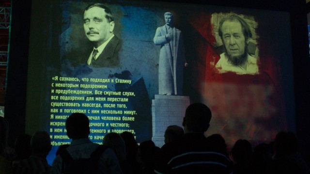 Stalin Ausstellung Russische Geschichte Moskau