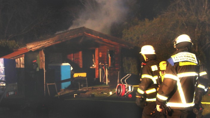 Brand eines Gartenhauses in Herrsching