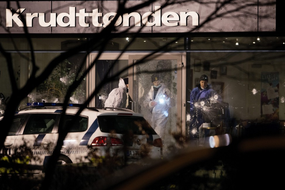 Shots fired and wounded several people at a meeting in Copenhagen