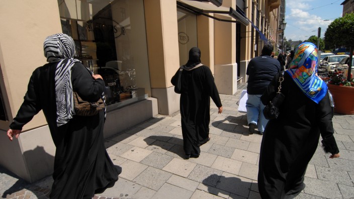 Araberinnen in München, 2007