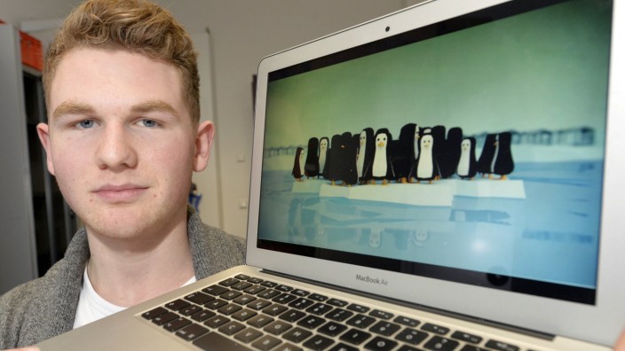 Junger Filmemacher: Die Pinguine, die seinen Film bevölkern, hat Florian Hofmann am Computer gestaltet.