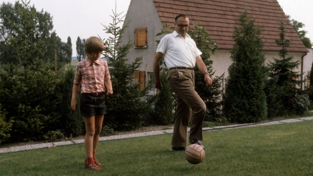 Helmut Kohl mit Sohn, 1974