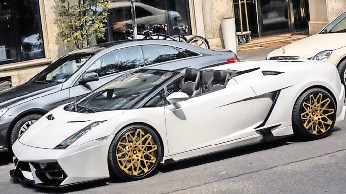 weißer Lamborghini