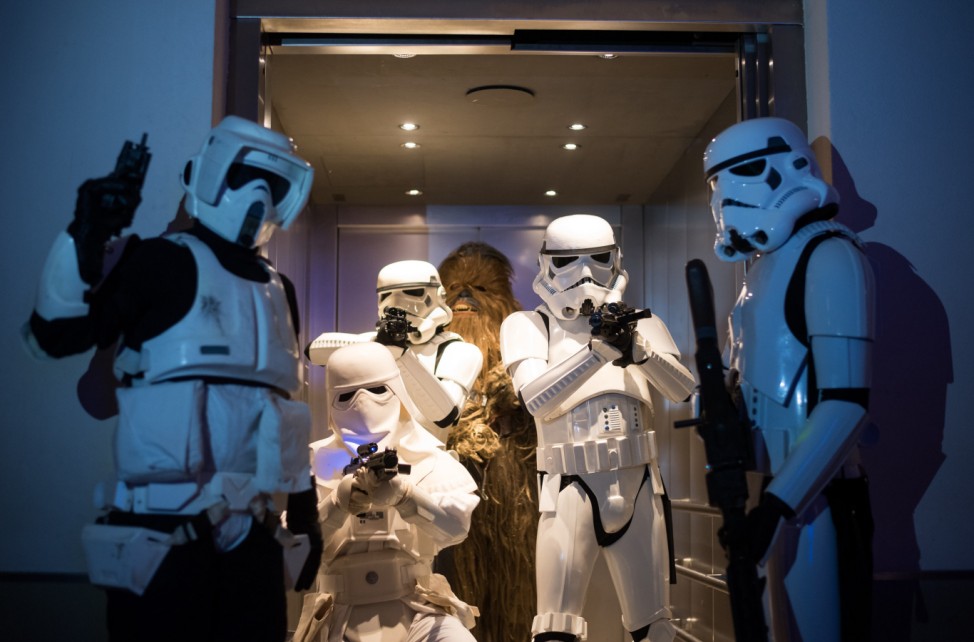 Star Wars Fans feiern Filmstart in Nürnberg
