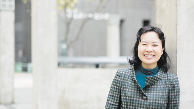 Berufstätige Frauen in Japan: Kyoko Okutani, Chefin der Organisation Women's World Banking Japan