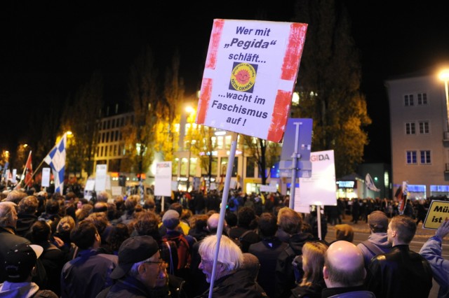 Anti-Pegida Demonstration am 9. November in München, 2015