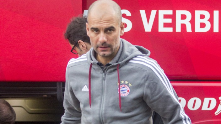 Abreise FC Bayern ins Trainingslager nach Doha