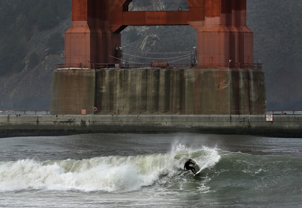 Golden Gate Bridge Surfer