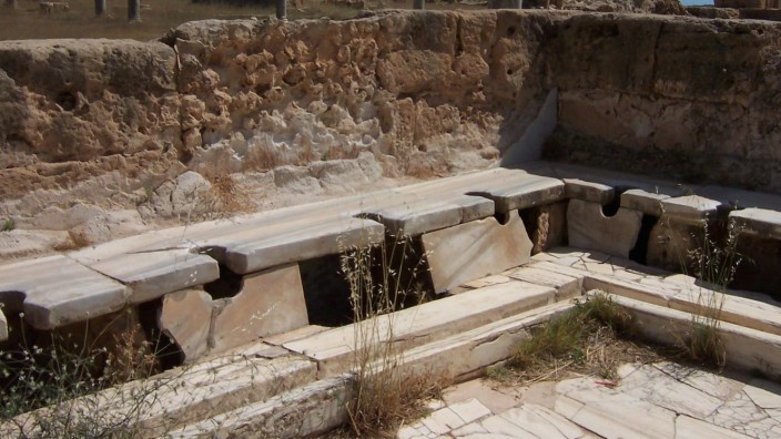 Archäologie: Römische Latrinen in Lepcis Magna, Libyen