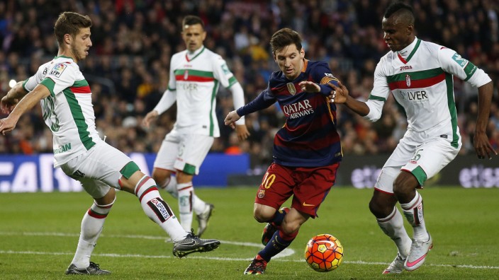 Lionel Messi, Thievy Bifouma