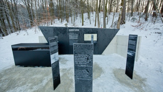 Holocaust-Denkmal Hersbruck/Happurg