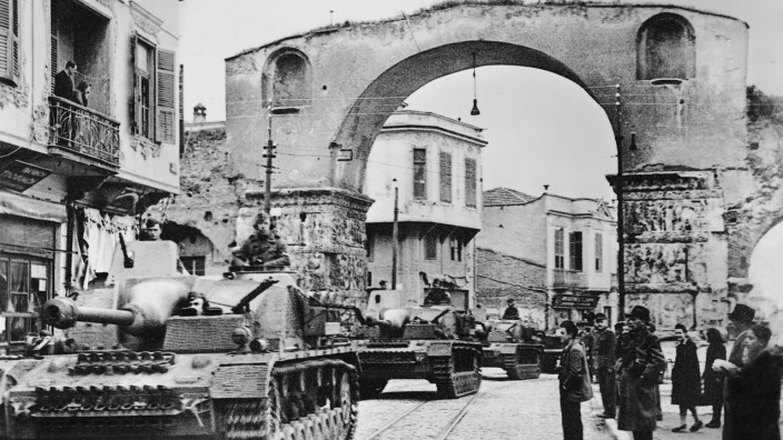 Deutsche Panzer  in Saloniki, 1944
