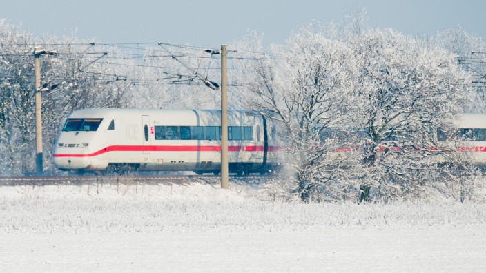 Deutschen Bahn im Winter ICE