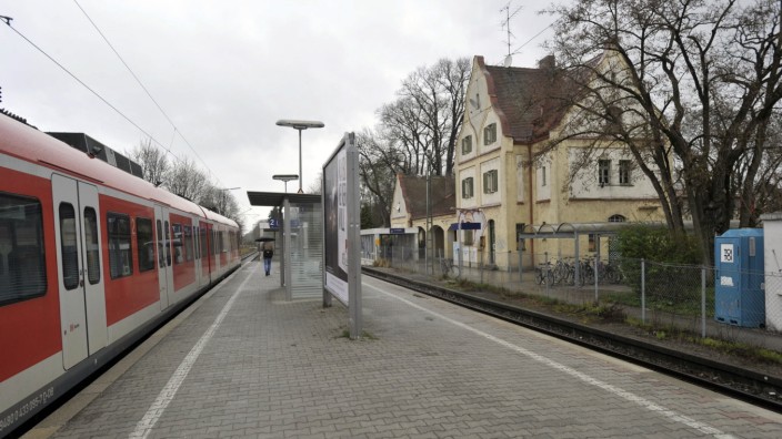 Ausbauprojekt: Attraktiver soll der Perlacher S-Bahnhof von April 2017 an werden.