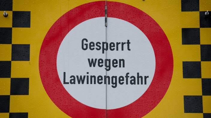 Hohe Lawinengefahr in Bayern