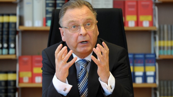 BVG-Präsident Hans-Jürgen Papier
