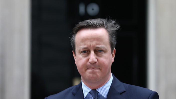 Großbritannien: Nach der Kabinettssitzung trat Cameron vor die Presse