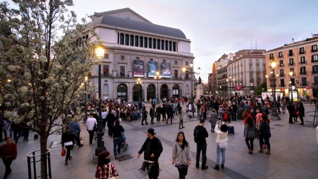 Report: Die Spanier lieben ihr Teatro Real. Und das noch mehr, seit das Opernhaus sehr viel sparsamer wirtschaftet als früher und als andere Bühnen in Europa.