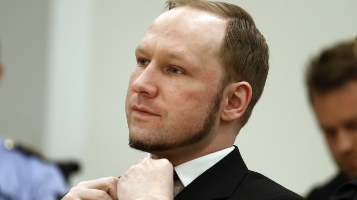 Prozessbeginn: Breiviks Probleme werden nun in der Knast-Turnhalle verhandelt.