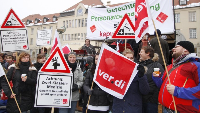 Klinikmitarbeiter demonstrieren gegen Sparkurs in München, 2013