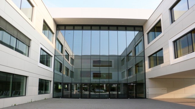 Stadtentwicklung: Der Raumengpass an der Realschule Dachau wird sich erst 2020 entspannen.