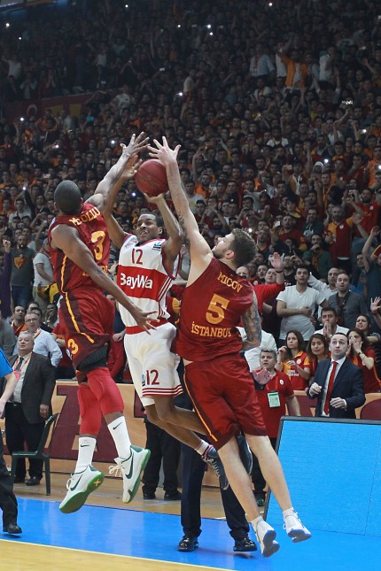 Euro Cup Basketball Quarter Final second leg match between Galatasaray and Bayern Munich at Abdi Ipe