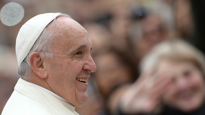 Vatikan: Papst Franziskus bei der Generalaudienz in der Karwoche.