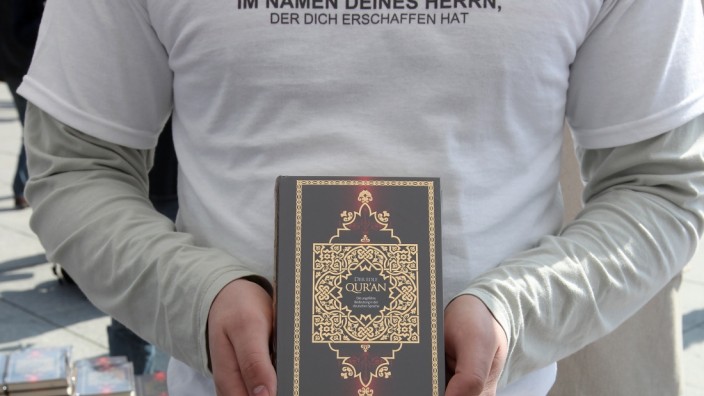 Free Koran Project Sparks Outcry In Germany