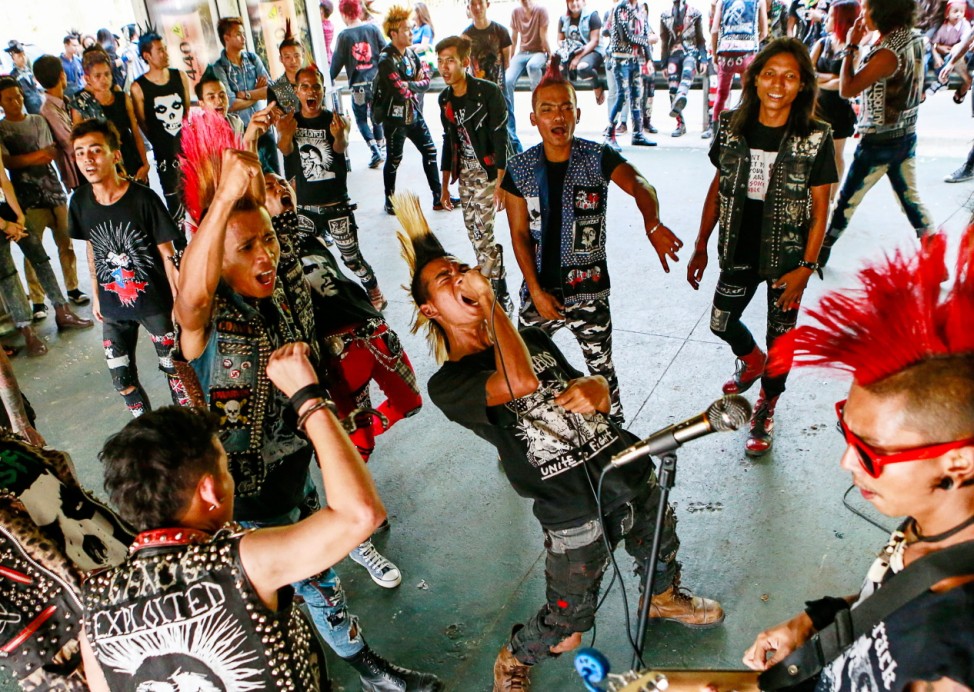 Punks celebrate ahead of Thingyan festival