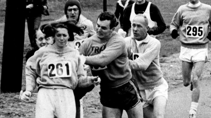 Kathy Switzer Roughed Up By Jock Semple In The Boston Marathon