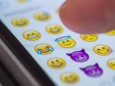 Freudentränen-Emoji