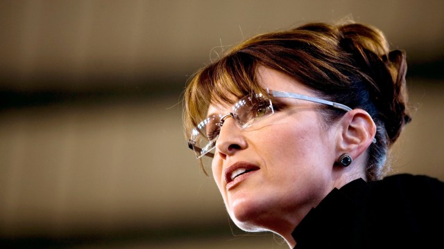 REPUBLICAN VP CANDIDATE SARAH PALIN HOLDS RALLY IN CARSON CITY, NEVADA