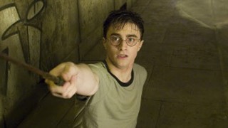 Vip-Klick: Rosenkrieg im Hause Matthäus: Daniel Radcliffe erhielt offenbar eine Morddrohung.