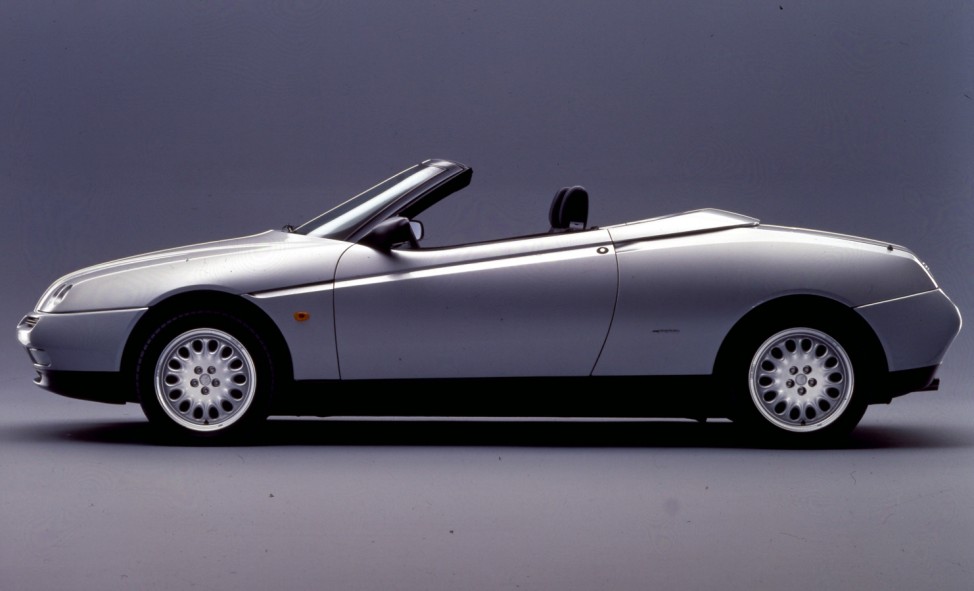 Alfa Romeo Spider von 1995