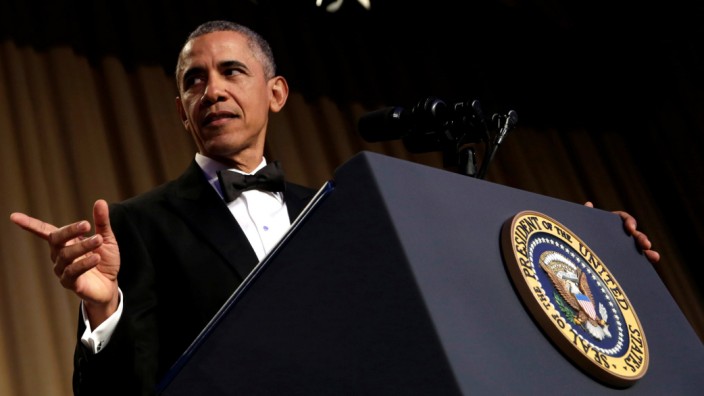 U.S. President Barack Obama speaks at the White House Correspondents' Association annual dinner in Washington