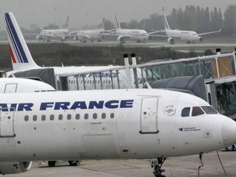 Air France; AP