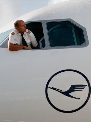 Lufthansa; AFP