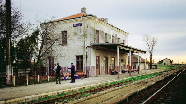Rumänischer Bahnhofsvorsteher im Kosovo-Krieg: Der Bahnhof im rumänischen Pielești.