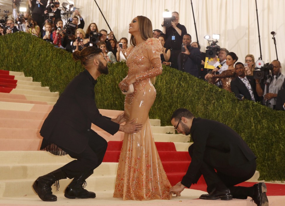 Singer-Songwriter Beyonce Knowles arrives at the Met Gala in New York