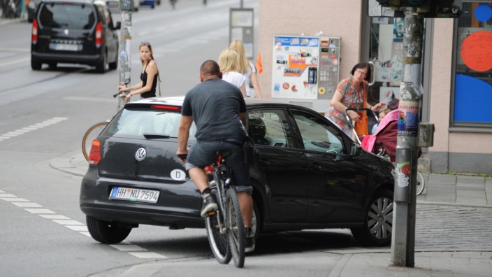 Radverkehr in Starnberg: Radler geraten oft in gefährliche Situationen.