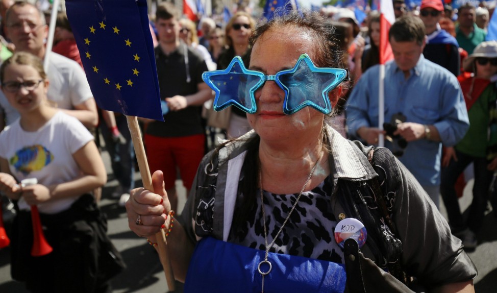 'We are and will remain in Europe' opposition march in defence of
