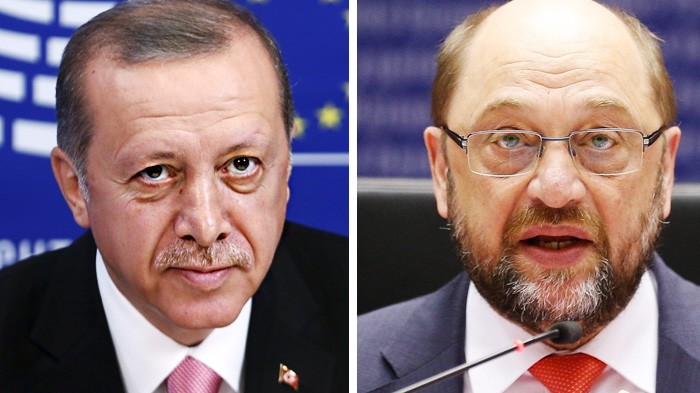 EU-Türkei-Deal: Recep Tayyip Erdoğan (links) hätte der Politiker werden können, der die Visafreiheit für seine Landsleute Wirklichkeit werden lässt. Martin Schulz (rechts) hat große Vorbehalte dagegen.