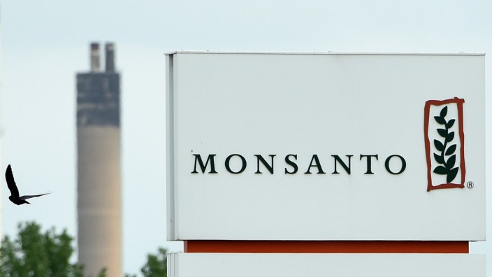 Bayer kauft Monsanto: Heute ist Monsanto vor allem wegen des Pflanzenschutzmittels Glyphosat international häufig in der Kritik.