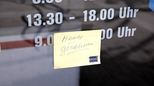 Geretsried: Der Werksverkauf in Geretsried war am Samstag geschlossen.